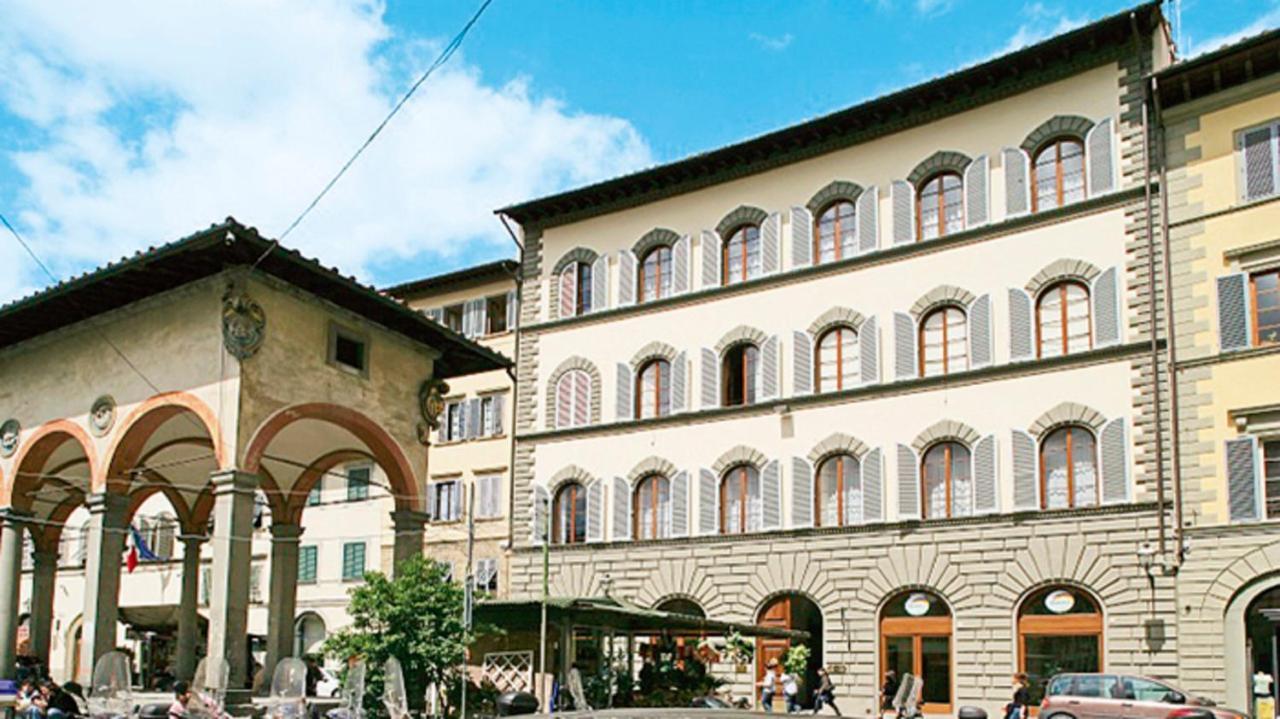 Palazzo Dei Ciompi 4* Florencia